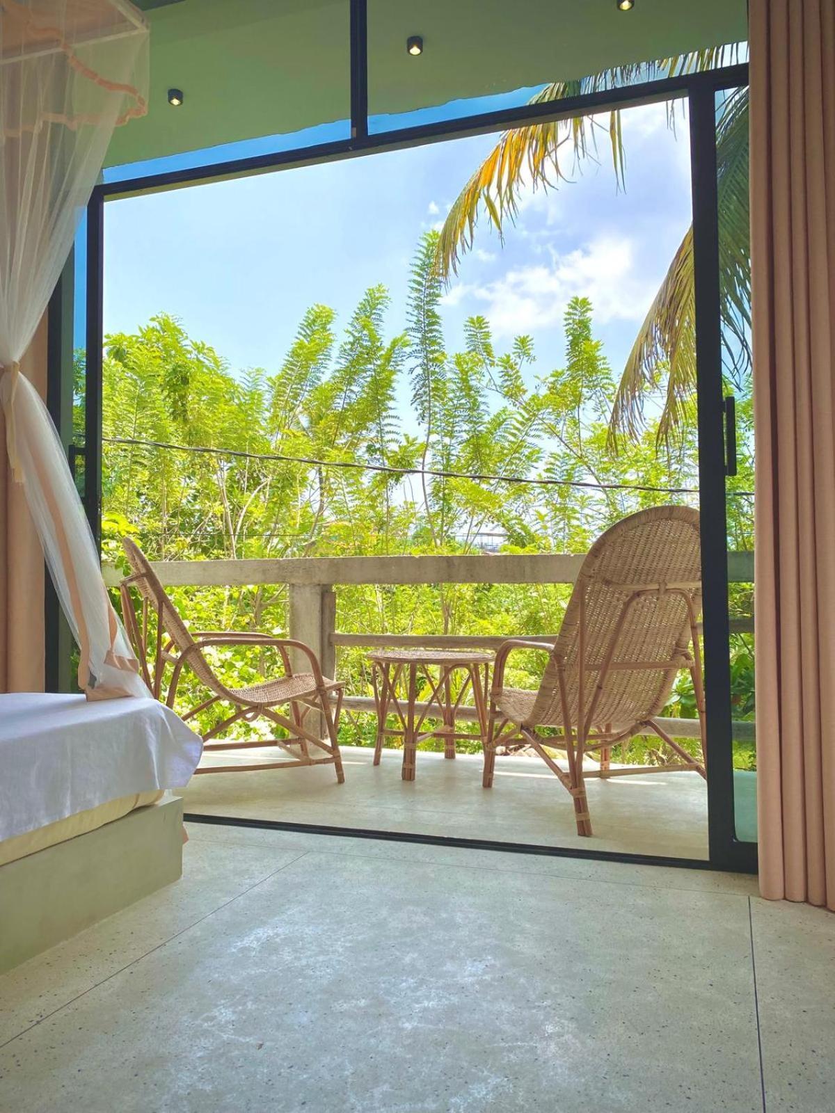 Lotus Surf House Otel Midigama East Dış mekan fotoğraf